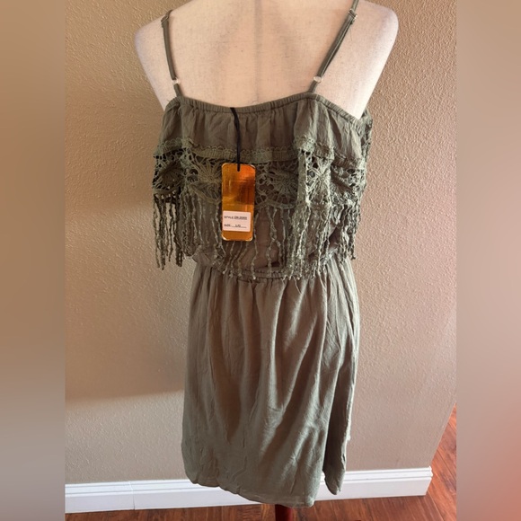 Fringe crochet detail boho dress in olive green. NO BELT NWT - Picture 10 of 10